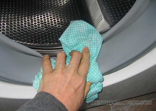 Làm sạch máy giặt bằng giấm tại nhà